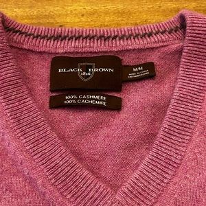 100% cashmere Black and Brown magenta V neck sweater-Men’s M